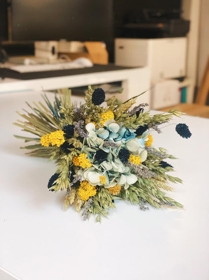Summer Blue Bouquet - M