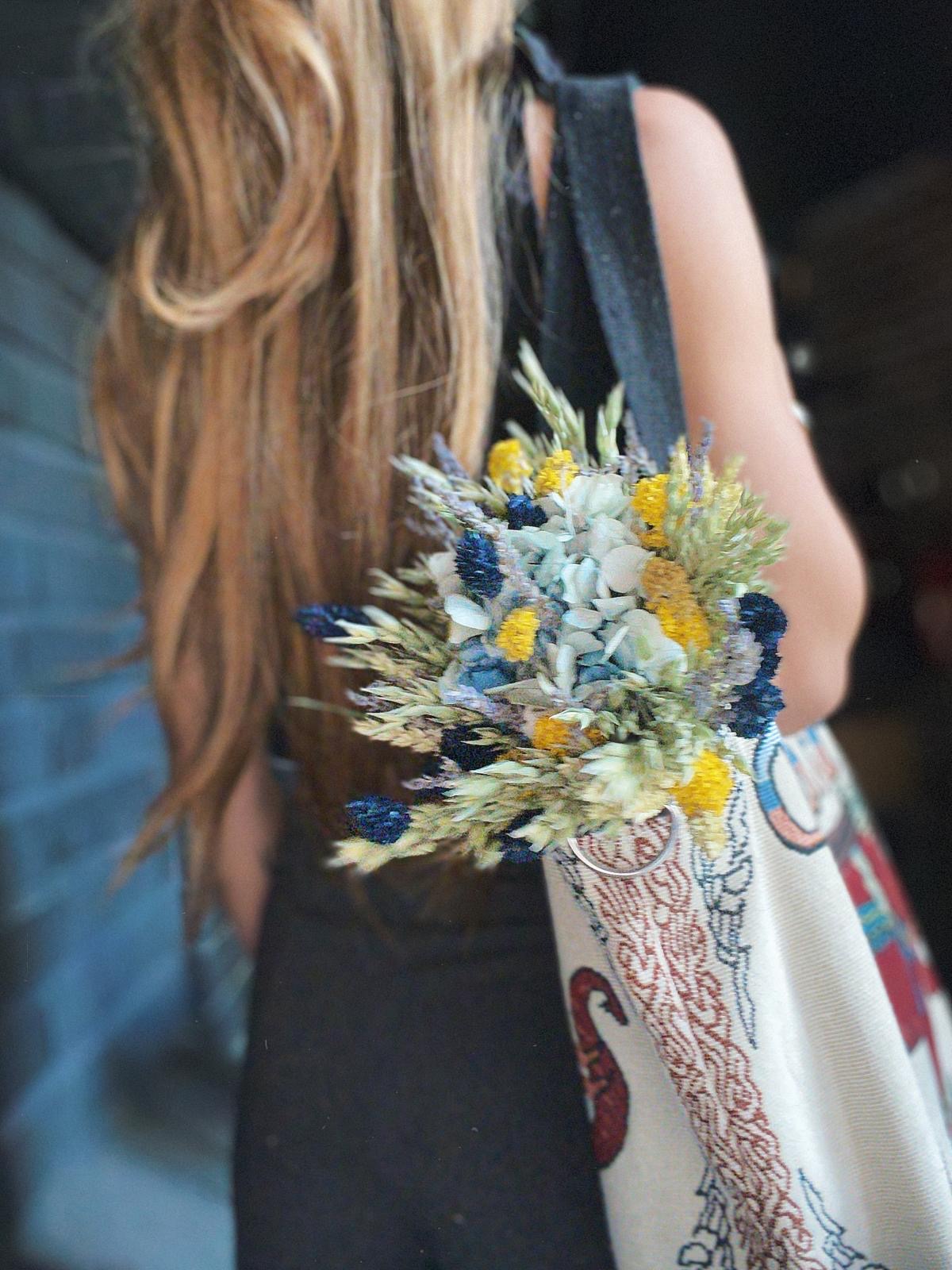 Summer Blue Bouquet - M